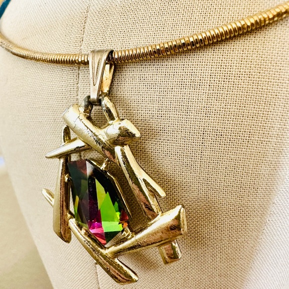 Vintage abstract heliotrope pendant necklace - Picture 11 of 13